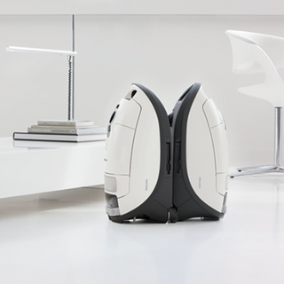 Miele C3 Cat & Dog IU (7)