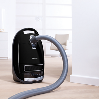 Miele C3 Kona IU (8)